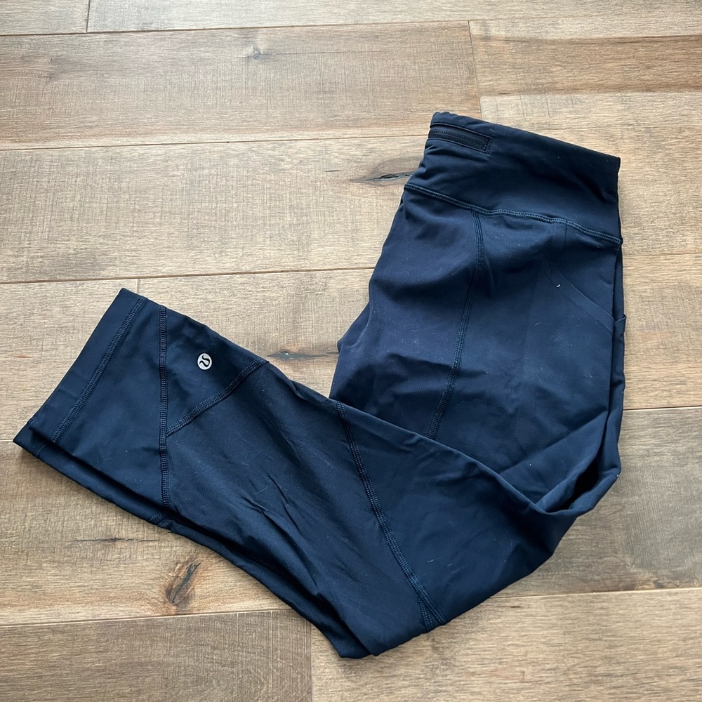 Navy lululemon pocket leggings